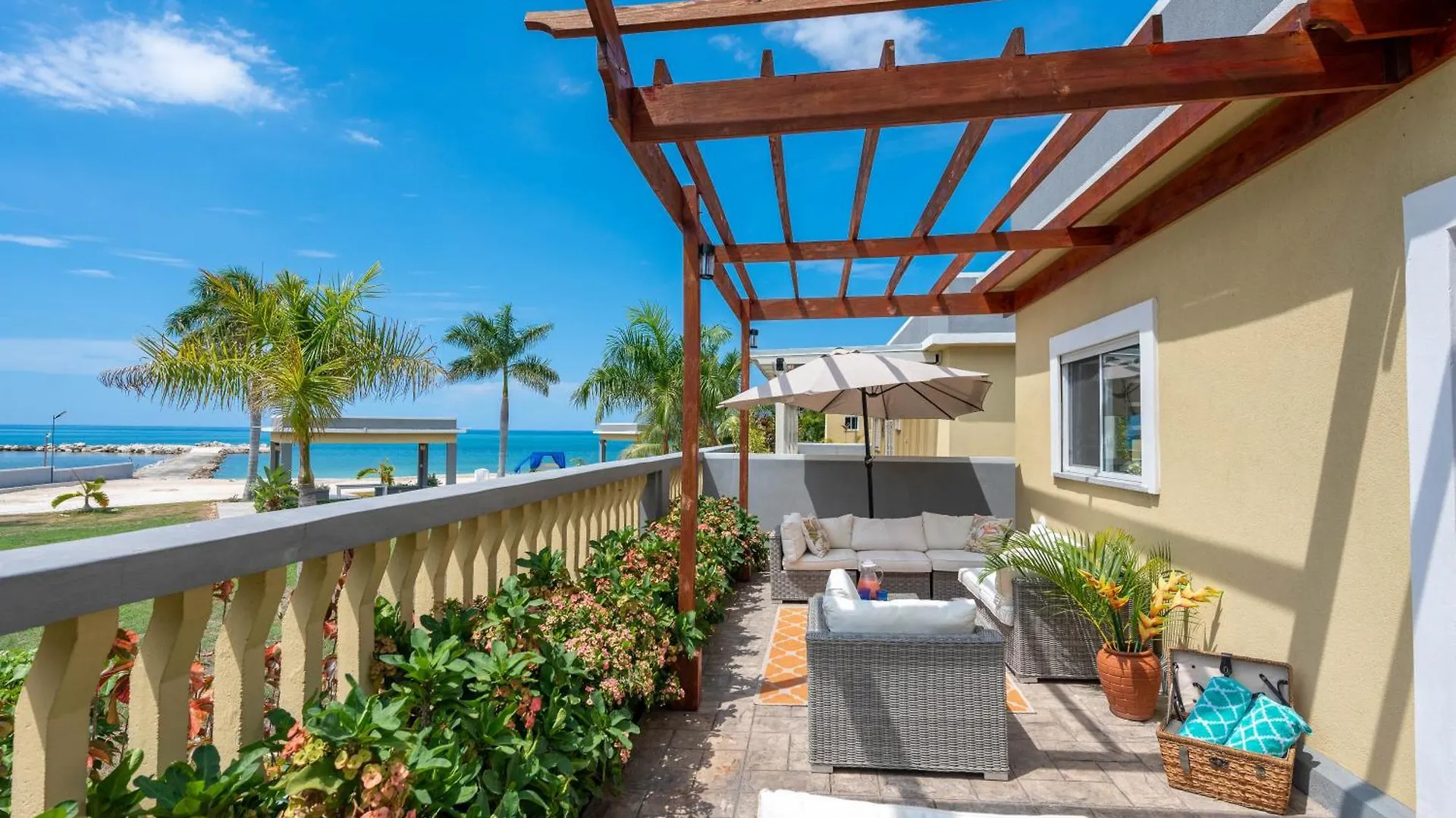 Destiny ~ Marina Villa Saint Annʼs Bay