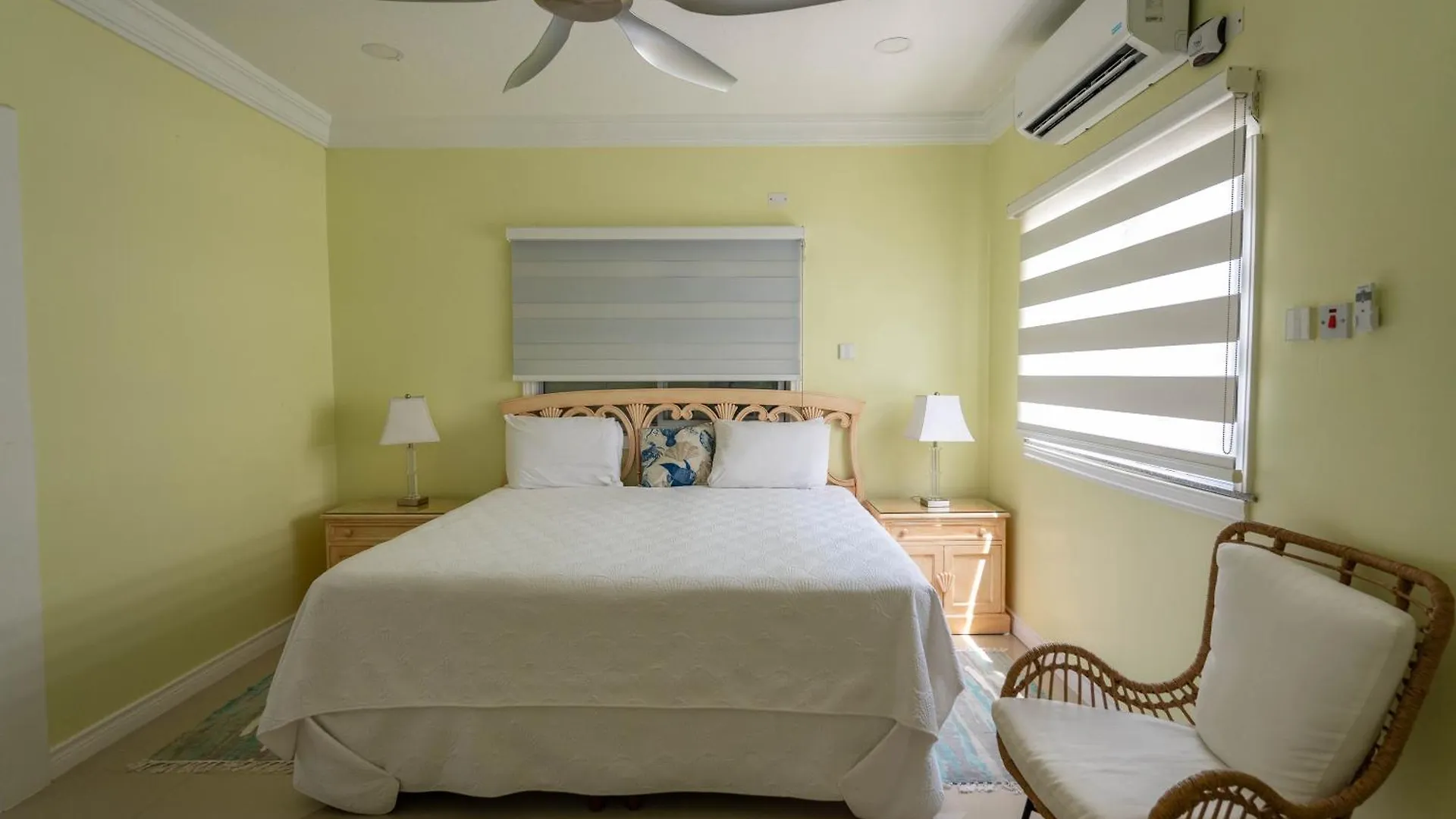 Destiny ~ Marina Villa Saint Ann's Bay Holiday home